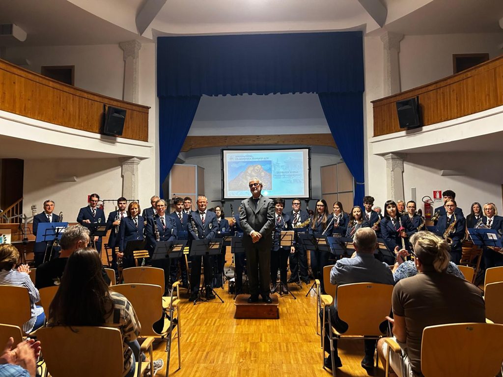 Foto: 19 Settembre Concerto “La Grande Scossa Cincuante agns dopo di Orcolat” – Frisanco
